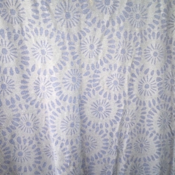 Loft Blue Diamond Sleeveless Blouse - Picture 3 of 4